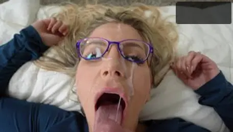Perv Mom - Shaved Ashley Fires cougar cock sucking porno