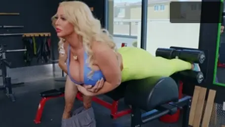 MILFs Like It Big: Latina gagging at the gym